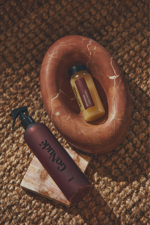 Go Nude Bathroom Cleaner concentrate and Keeper bottle lifestyle
